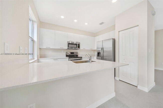 Building Photo - 12918 NW 23rd Pl