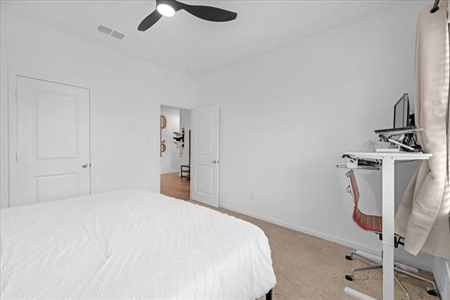 Building Photo - 10357 Jameson Ln