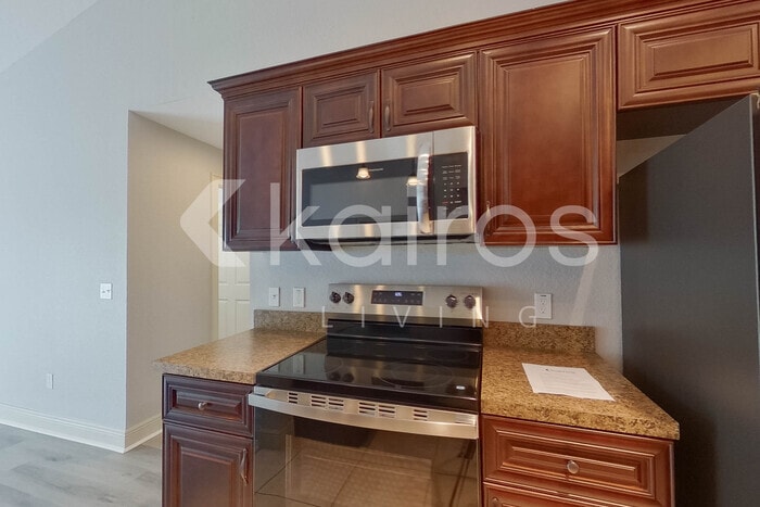 Building Photo - 1749 SW 168th Loop