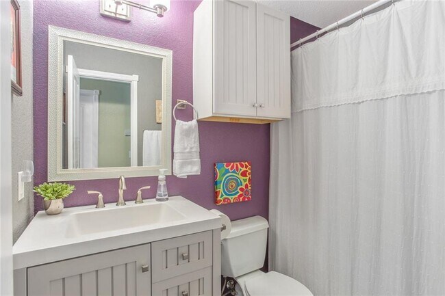 Building Photo - 10201 Buccaneer Dr