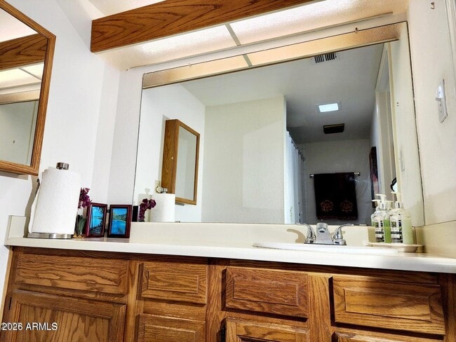 Building Photo - 16402 N 31st St