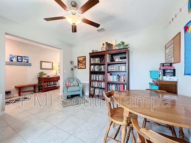 Building Photo - 11116 Sage Canyon Dr.