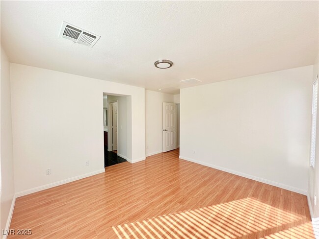 Building Photo - 4743 Aventura Canyon Ct