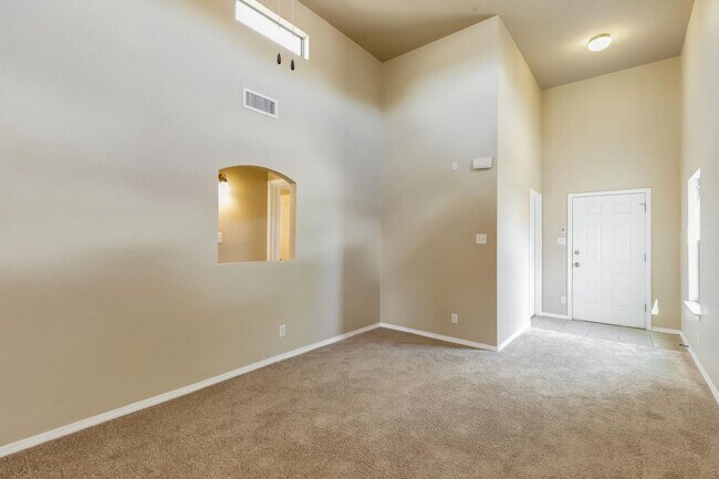 Building Photo - East El Paso 3 bed Refrig A/C next to Park!