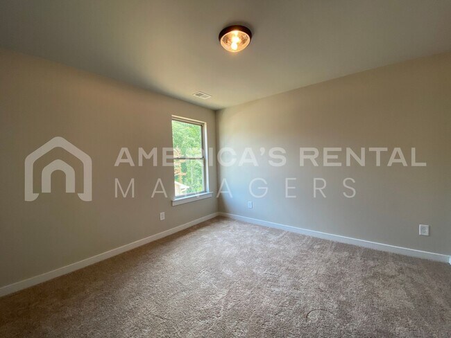 Building Photo - DEPOSIT PENDING!!! - Home for Rent in Odenville, AL! Available to View Now!