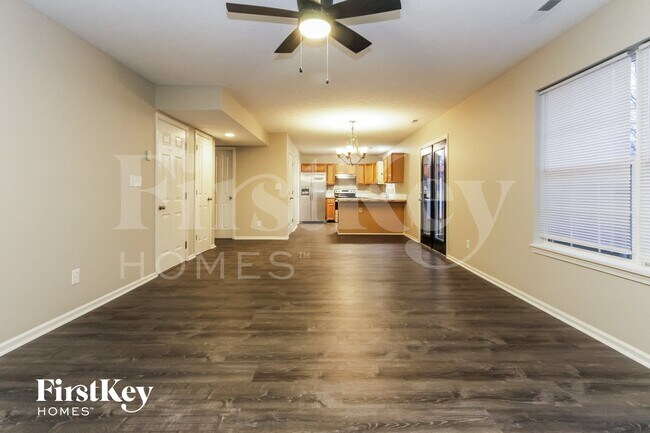 Building Photo - 540 Garden Grace Dr