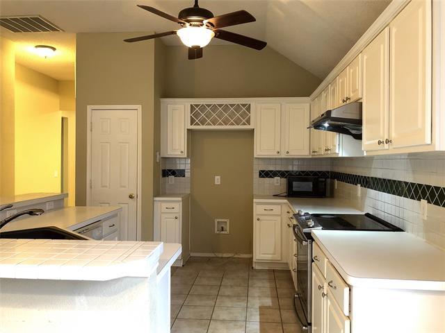 Building Photo - 4712 Bull Run Dr