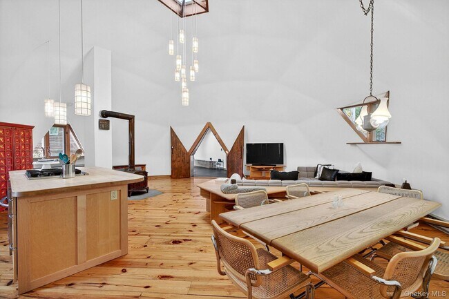 Building Photo - 106 Mountain Laurel Ln