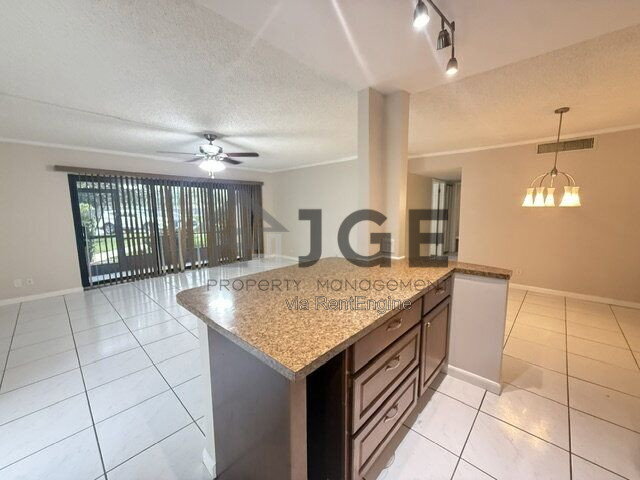 Building Photo - 516 Osprey Dr