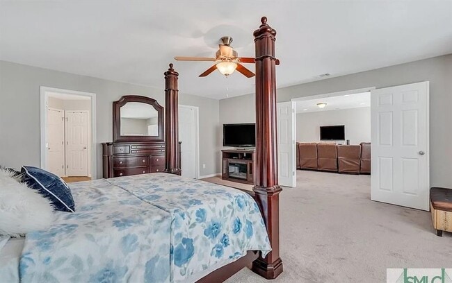 Building Photo - 365 Southwilde Way