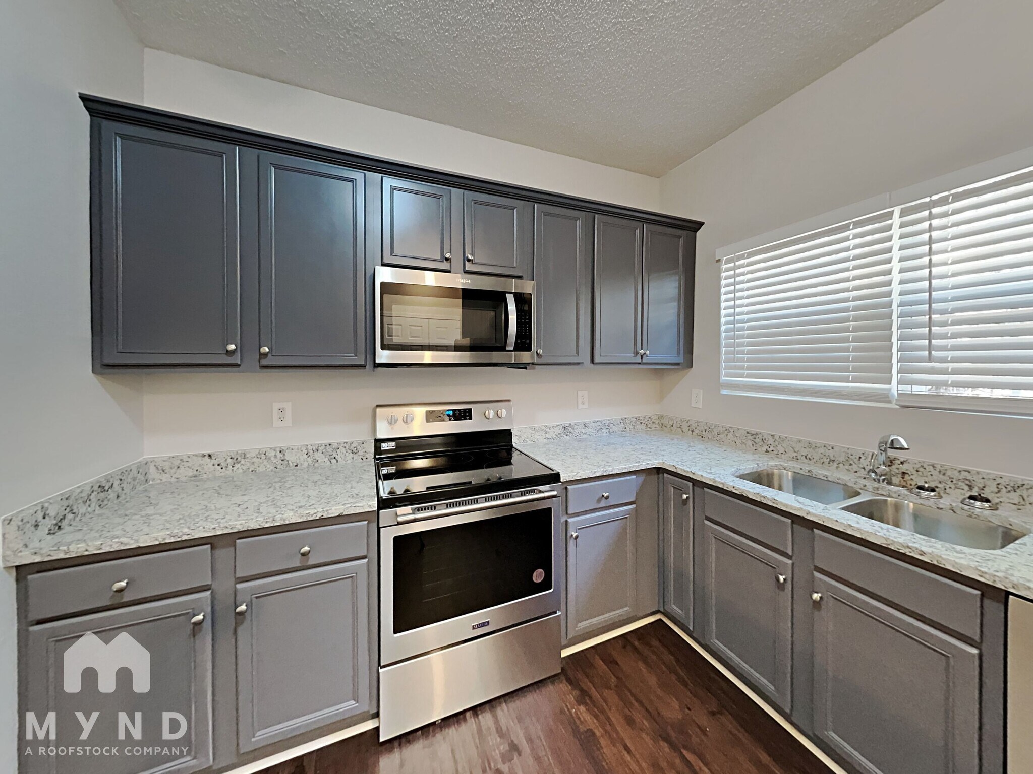 Building Photo - 5492 Sierra Tr