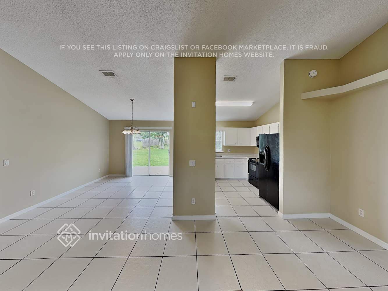 Building Photo - 3132 Travelers Palm Dr