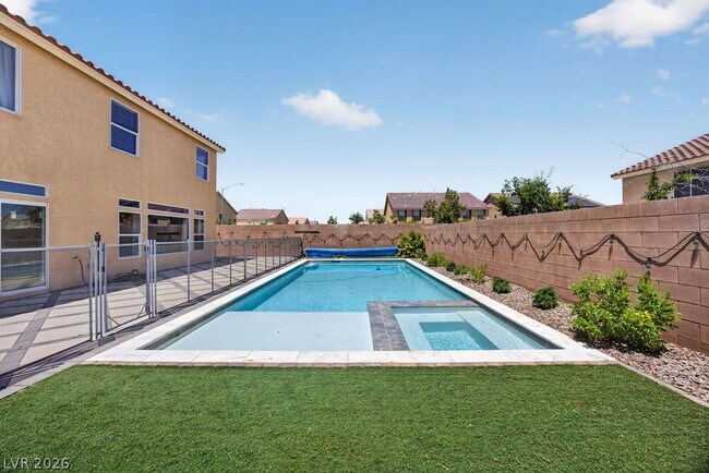Building Photo - 9610 Twin Rivers Ct