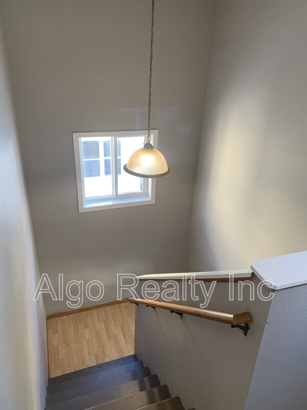 Building Photo - 2609 N Colfax Ave