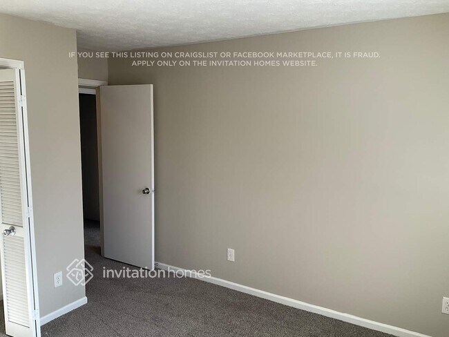 Building Photo - 216 Jousters Ln NW