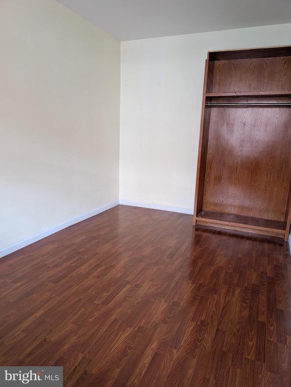 Building Photo - 418 W Ritner St