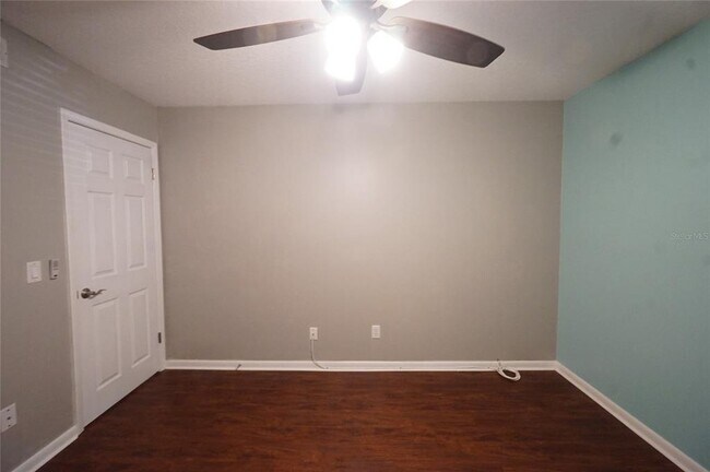 Building Photo - 4810 S Dauphin Ave