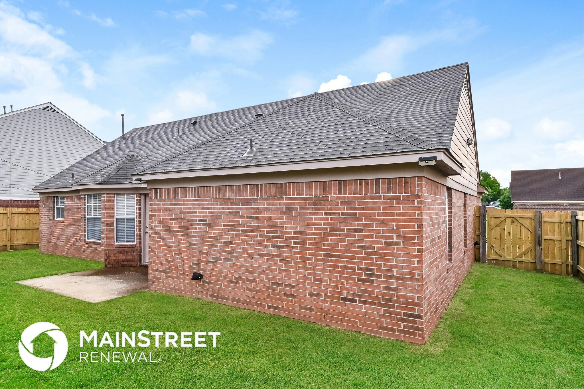 Building Photo - 1053 Scofield Dr