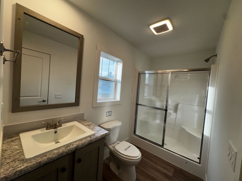 Building Photo - 3510 N 9th St