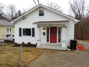 Building Photo - Amazing  Newly Renovated Three Bedroom Home off Zorn Avenue