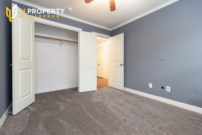 Building Photo - Well-maintained, 3 beds/ 2 baths a-story H...