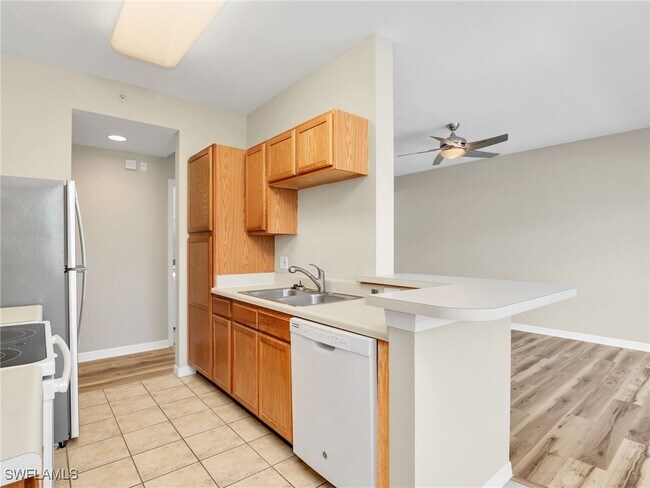 Building Photo - 7935 Preserve Cir