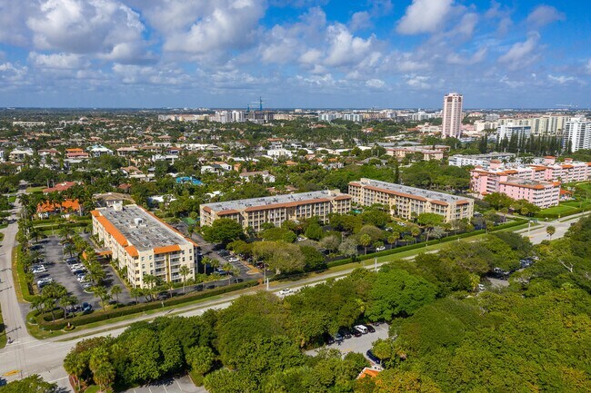 Building Photo - 1111 S Ocean Blvd