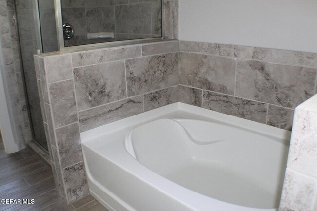 Building Photo - 940 Abe Goldberg Dr