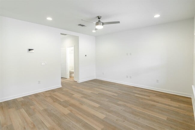 Building Photo - 1856 Bonham Ln