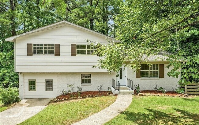 Building Photo - 5188 Goldmar Dr