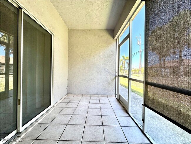 Building Photo - 1109 SW 48th Terrace