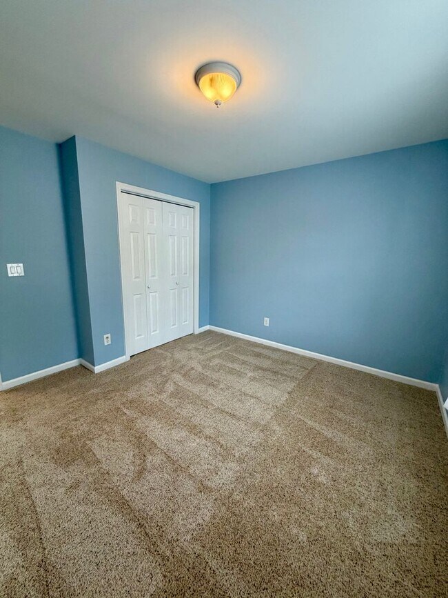 Building Photo - Stunning 5BR Retreat in Gated Village at Telfair