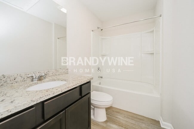 Building Photo - 487 Terabithia Wy