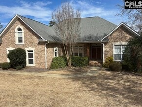 Building Photo - 44 Tennis Ct
