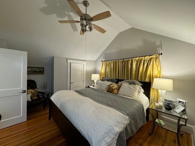 Building Photo - 32 Atherton Rd