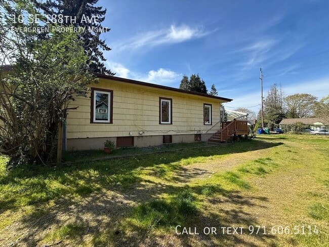 Building Photo - 10 SE 188th Ave
