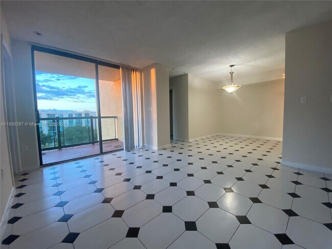 Building Photo - 11800 SW 18th St