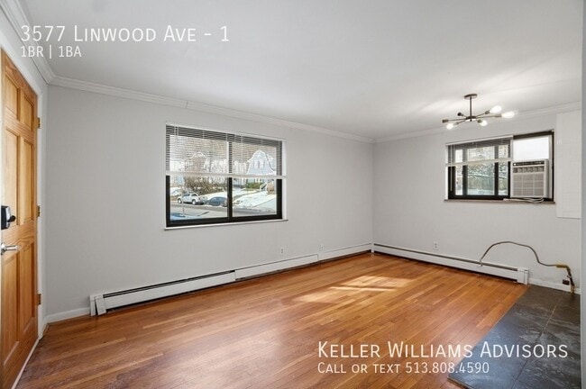 Building Photo - 3577 Linwood Ave