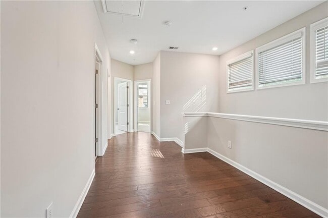 Building Photo - 747 Topsail Ln
