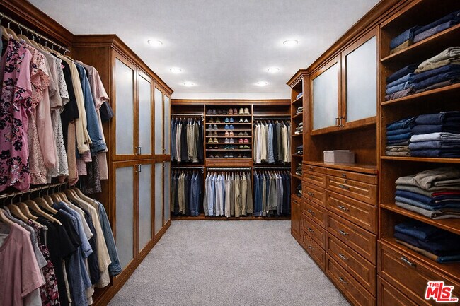 Building Photo - 4130 Prado De Los Caballos