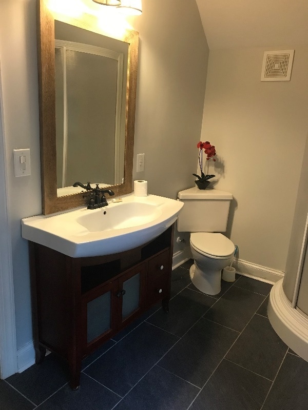 Building Photo - 113 Donnive Dr