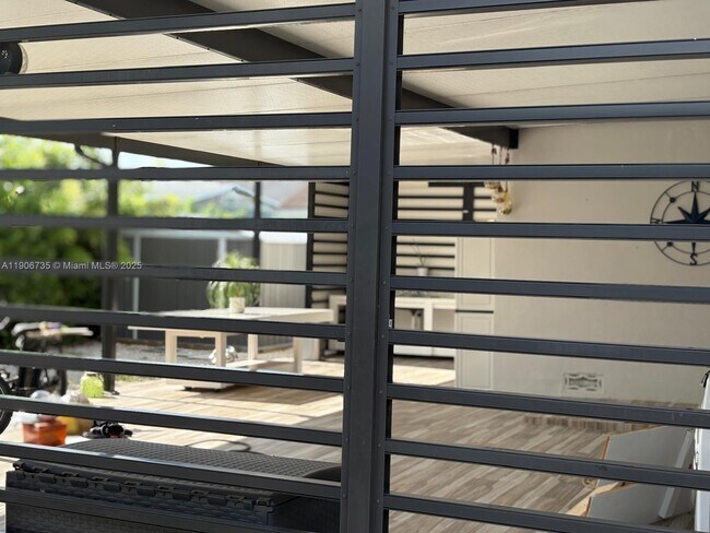 Building Photo - 13847 Jackson St