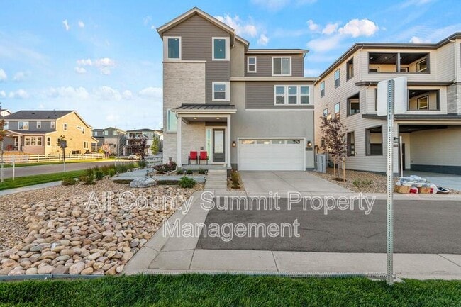 Primary Photo - 12014 Octave Ave