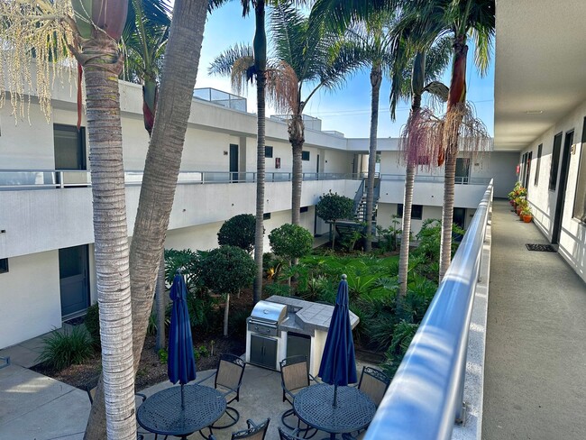 Building Photo - Carlsbad Village  Furnished 2 bedroom/2 ba...