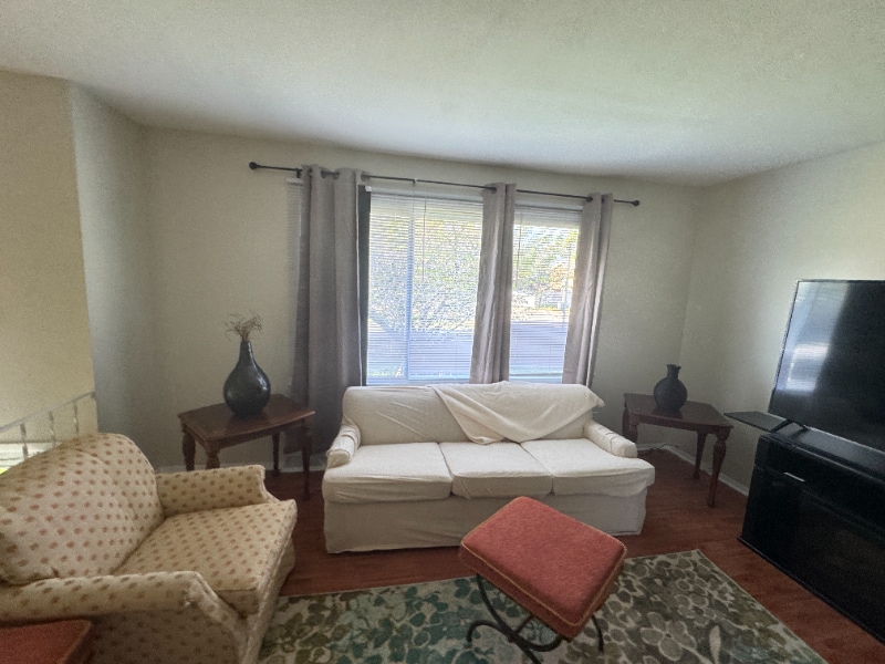 Building Photo - 801 W Northmoor Rd