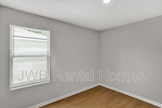 Building Photo - 1617 Windle St