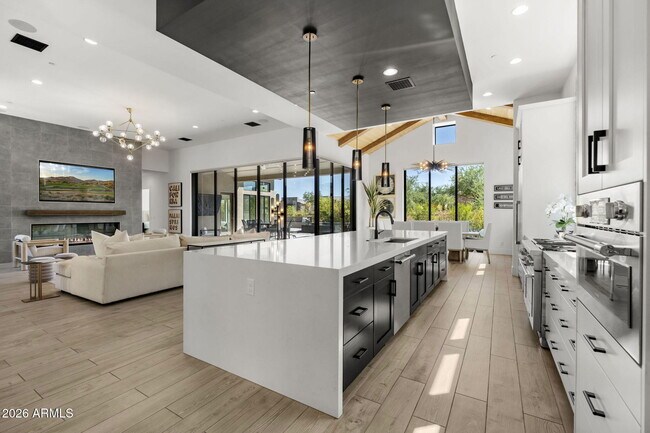 Building Photo - 13267 E Ranch Gate Rd