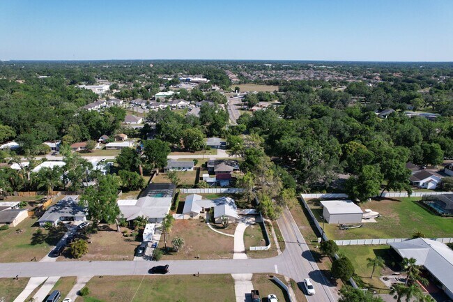 Building Photo - 3 Bedroom - 2 Bath - 2 Car Garage - Fenced Yard