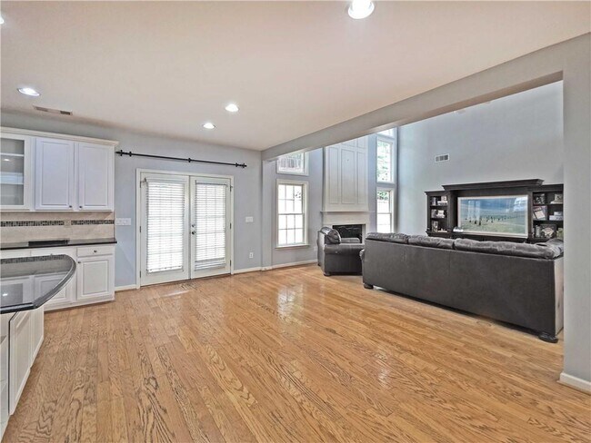 Building Photo - 1689 Clay Brooke Ln SE