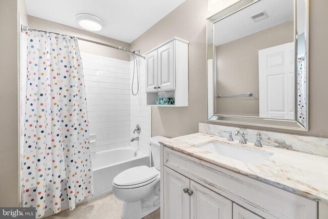 Building Photo - 5274 Pocosin Ln